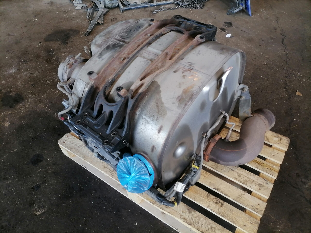 Volvo Muffler 21364816 - Duslintuvas - Sunkvežimis: foto 2 Volvo Muffler 21364816 - Duslintuvas - Sunkvežimis: foto 2
