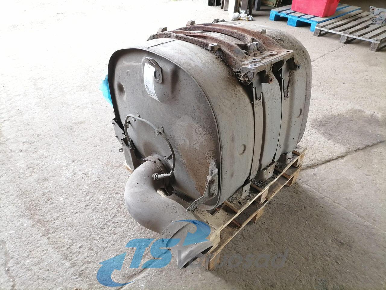 Volvo Muffler 21364822 - Duslintuvas - Sunkvežimis: foto 2 Volvo Muffler 21364822 - Duslintuvas - Sunkvežimis: foto 2