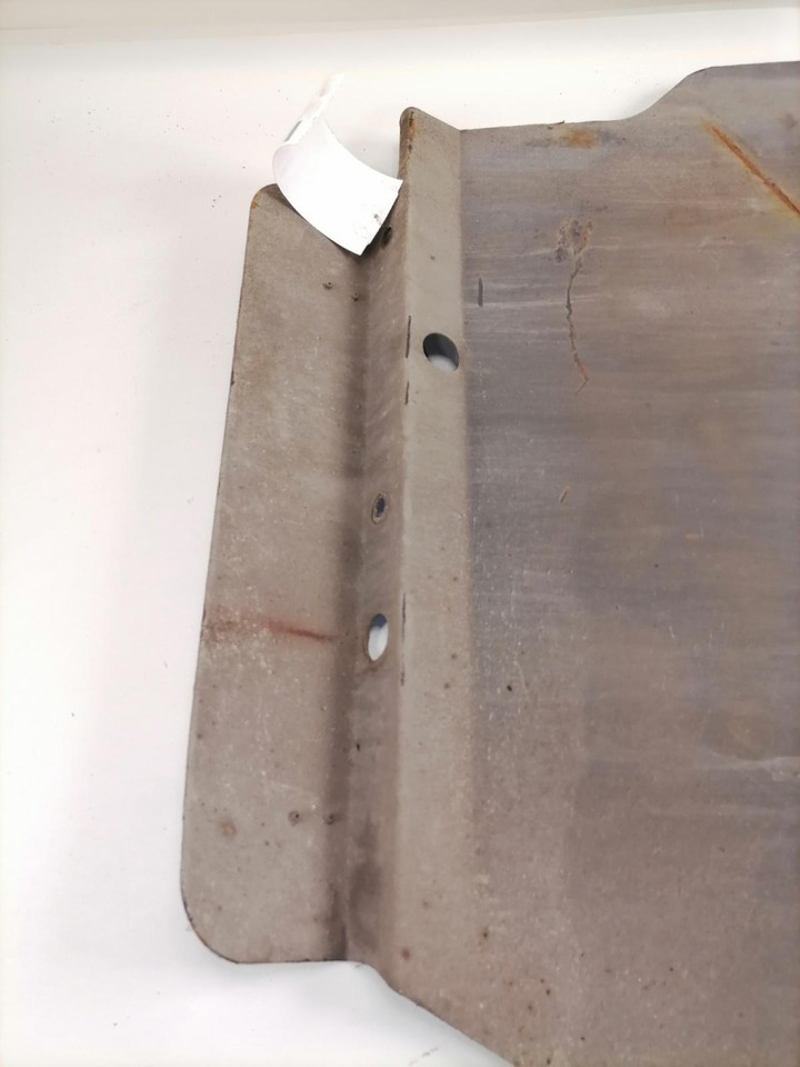 Volvo Muffler cover 21006096 - Duslintuvas - Sunkvežimis: foto 4 Volvo Muffler cover 21006096 - Duslintuvas - Sunkvežimis: foto 4