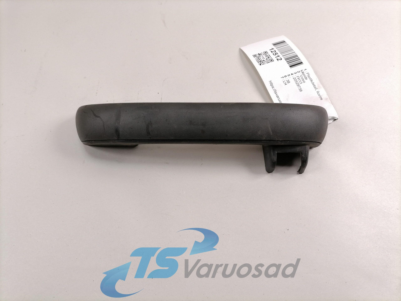 Volvo Plastikdetail, iluvõre käepide 20529738 - Aerodinamika/ Spoileris - Sunkvežimis: foto 1 Volvo Plastikdetail, iluvõre käepide 20529738 - Aerodinamika/ Spoileris - Sunkvežimis: foto 1