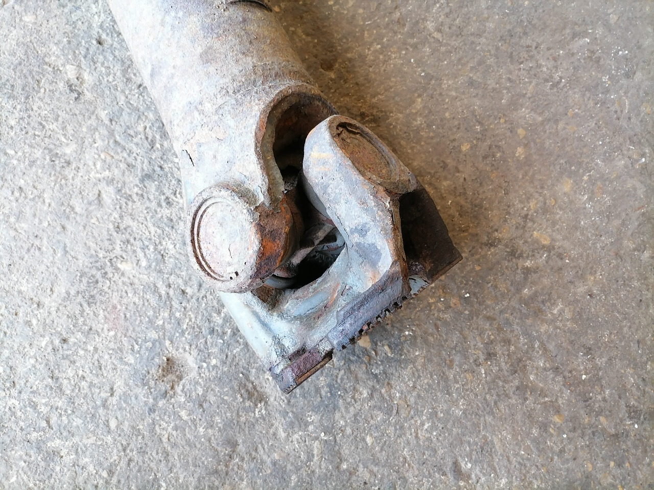 Volvo Propeller shaft 1068155 - Kardanas - Sunkvežimis: foto 3 Volvo Propeller shaft 1068155 - Kardanas - Sunkvežimis: foto 3