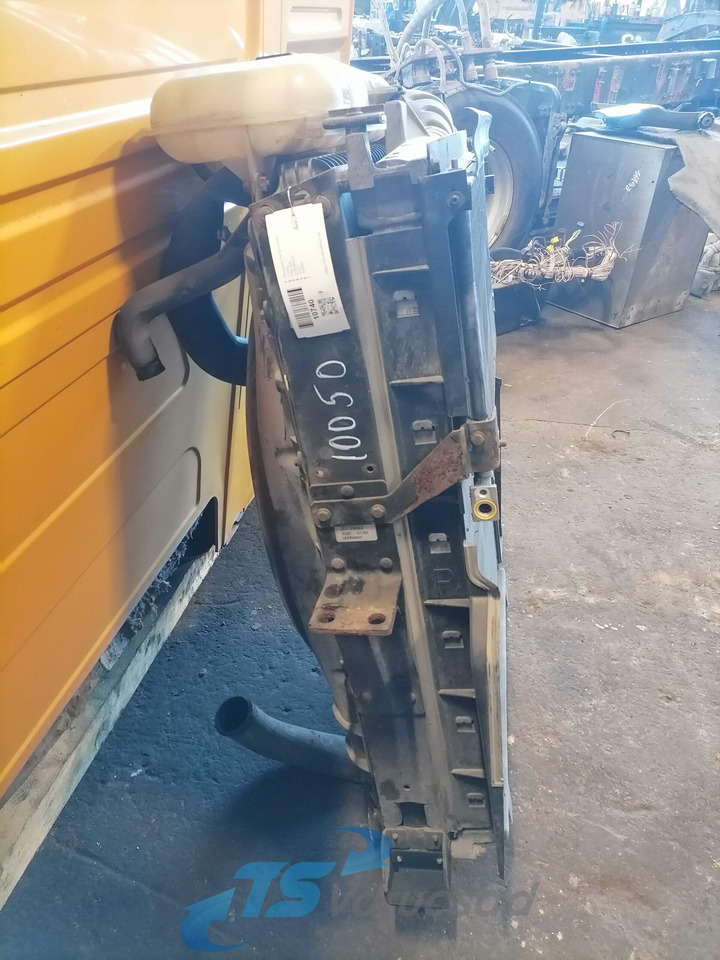 Volvo Radiaatorite komplekt 20936055 - Radiatorius - Sunkvežimis: foto 5 Volvo Radiaatorite komplekt 20936055 - Radiatorius - Sunkvežimis: foto 5