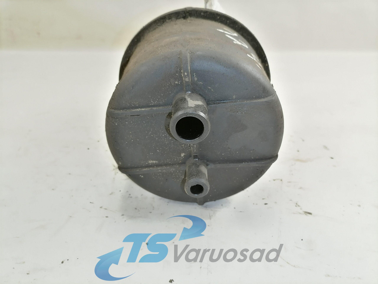 Volvo Roolisüsteemi õlimahuti 1592945 - Vairo stiprintuvo šlanga - Sunkvežimis: foto 2 Volvo Roolisüsteemi õlimahuti 1592945 - Vairo stiprintuvo šlanga - Sunkvežimis: foto 2