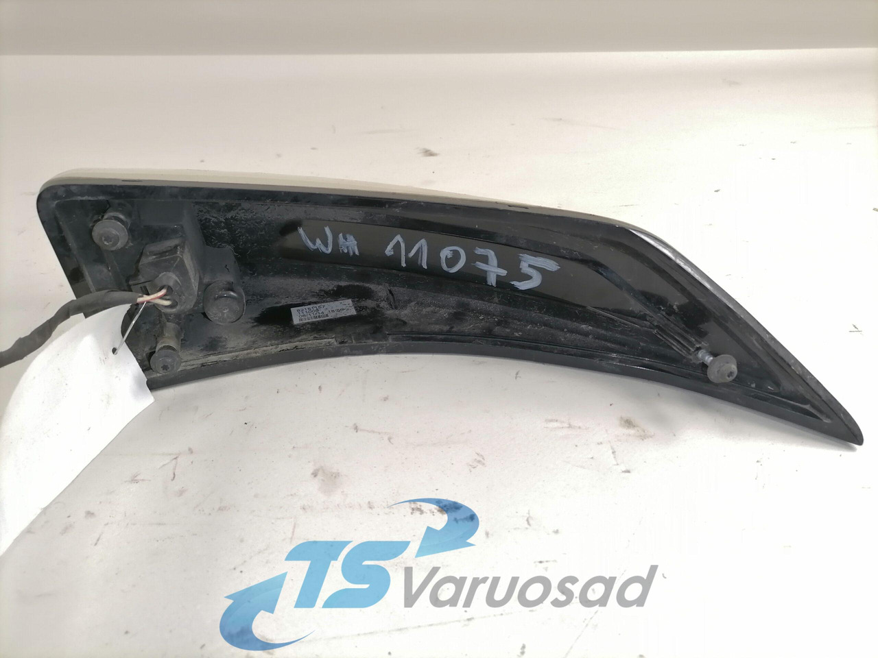Volvo Suunatuli 82151157 - Apšvietimas - Sunkvežimis: foto 2 Volvo Suunatuli 82151157 - Apšvietimas - Sunkvežimis: foto 2