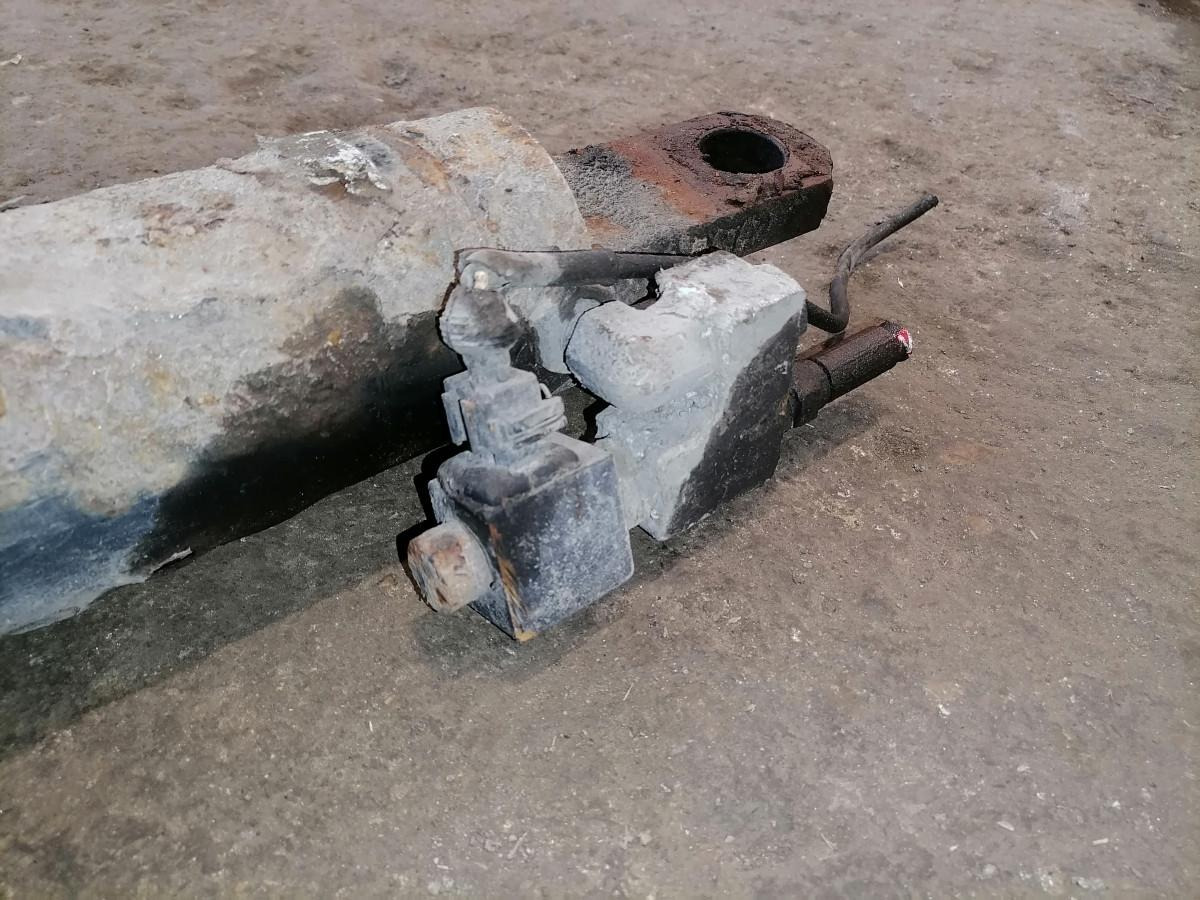 Volvo Tõstesilinder, ZEPRO Zepro - Universali dalis - Sunkvežimis: foto 4 Volvo Tõstesilinder, ZEPRO Zepro - Universali dalis - Sunkvežimis: foto 4