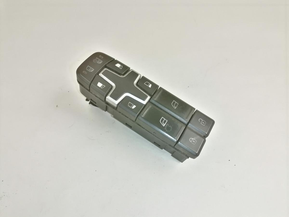 Volvo Volvo lüliti, aknatõstuk 22154235 - Kabina - Sunkvežimis: foto 2 Volvo Volvo lüliti, aknatõstuk 22154235 - Kabina - Sunkvežimis: foto 2