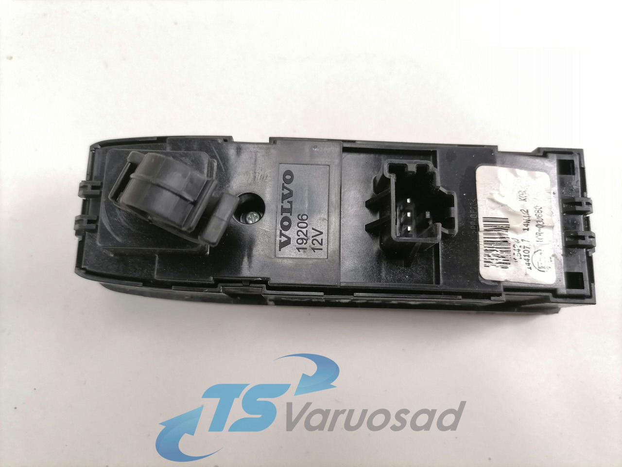 Volvo Volvo lüliti, aknatõstuk 22154240 - Kabina - Sunkvežimis: foto 2 Volvo Volvo lüliti, aknatõstuk 22154240 - Kabina - Sunkvežimis: foto 2