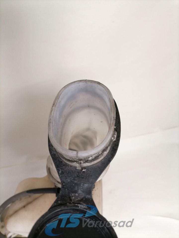 Volvo Windscreen washer fluid tank 20382655 - Valytuvas - Sunkvežimis: foto 5 Volvo Windscreen washer fluid tank 20382655 - Valytuvas - Sunkvežimis: foto 5