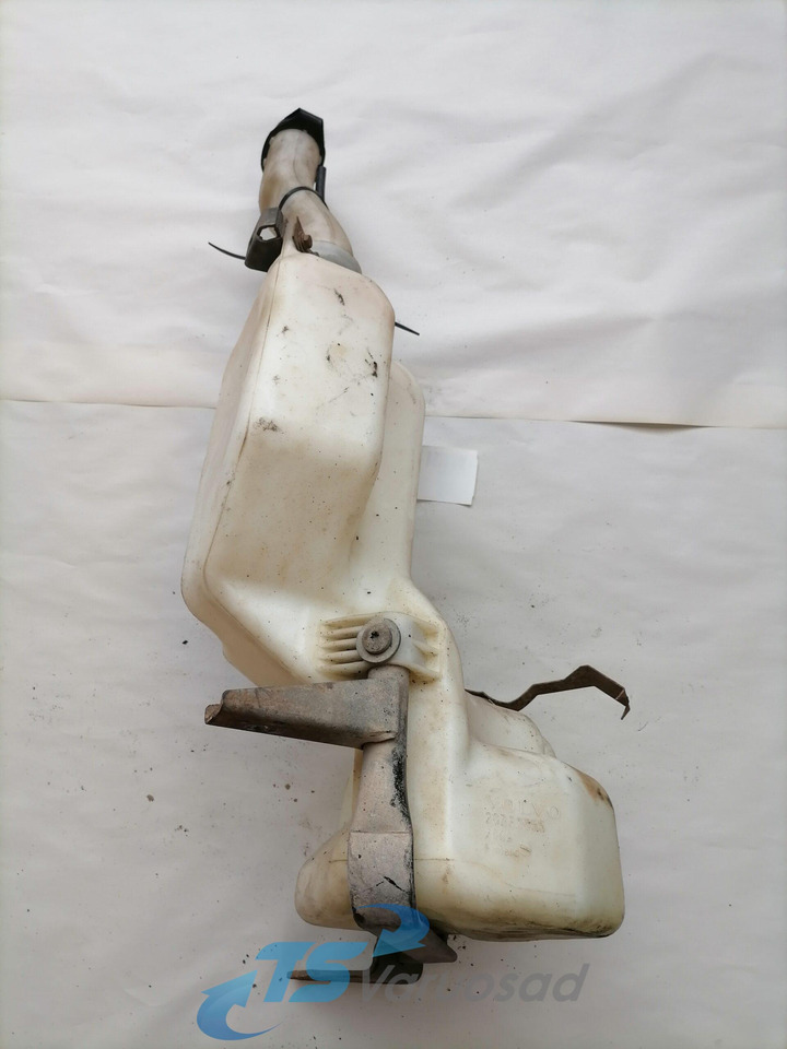 Volvo Windscreen washer fluid tank 20382655 - Valytuvas - Sunkvežimis: foto 3 Volvo Windscreen washer fluid tank 20382655 - Valytuvas - Sunkvežimis: foto 3