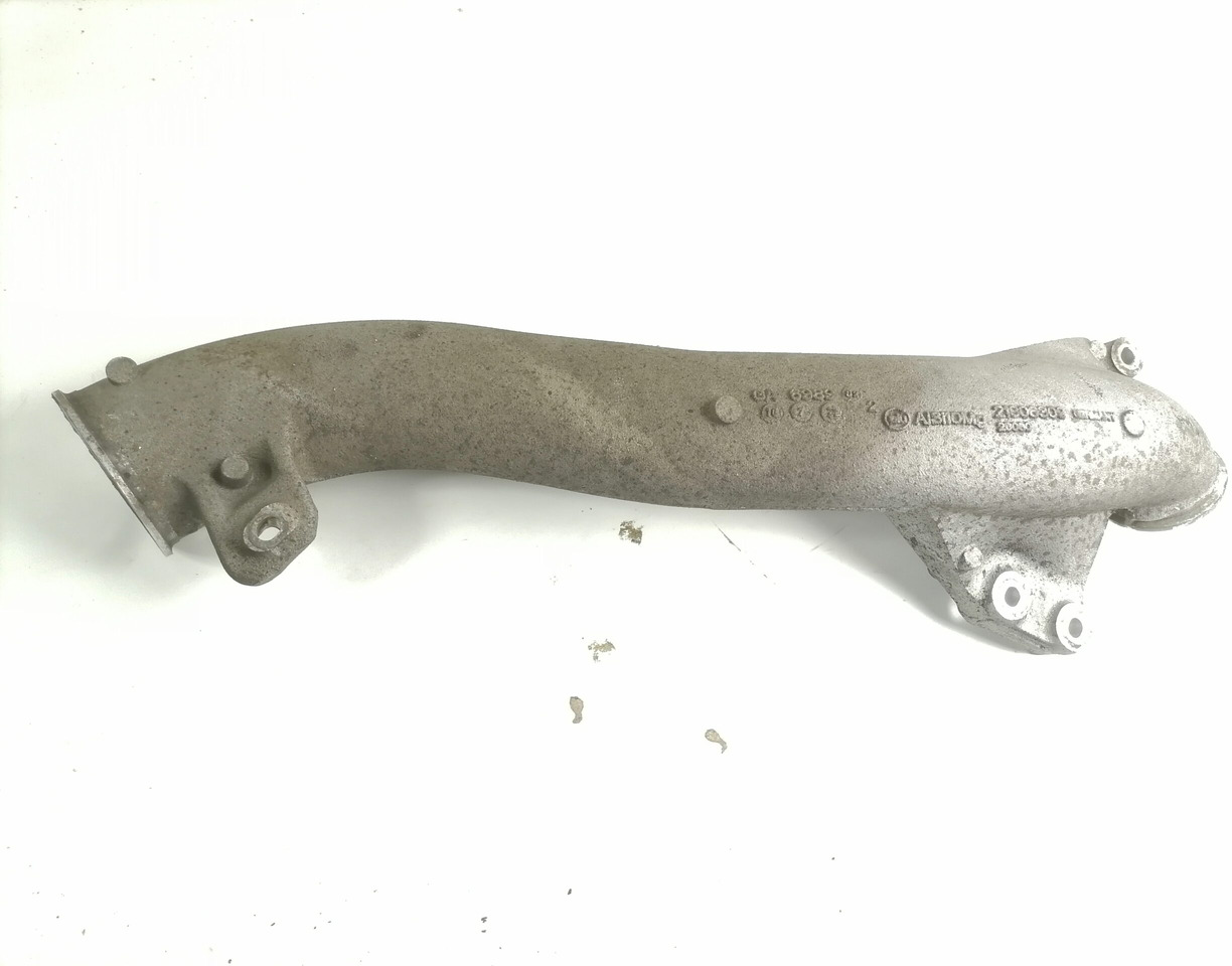 Volvo intercooler pipe 21808309 - Tarpinis aušintuvas - Sunkvežimis: foto 1 Volvo intercooler pipe 21808309 - Tarpinis aušintuvas - Sunkvežimis: foto 1