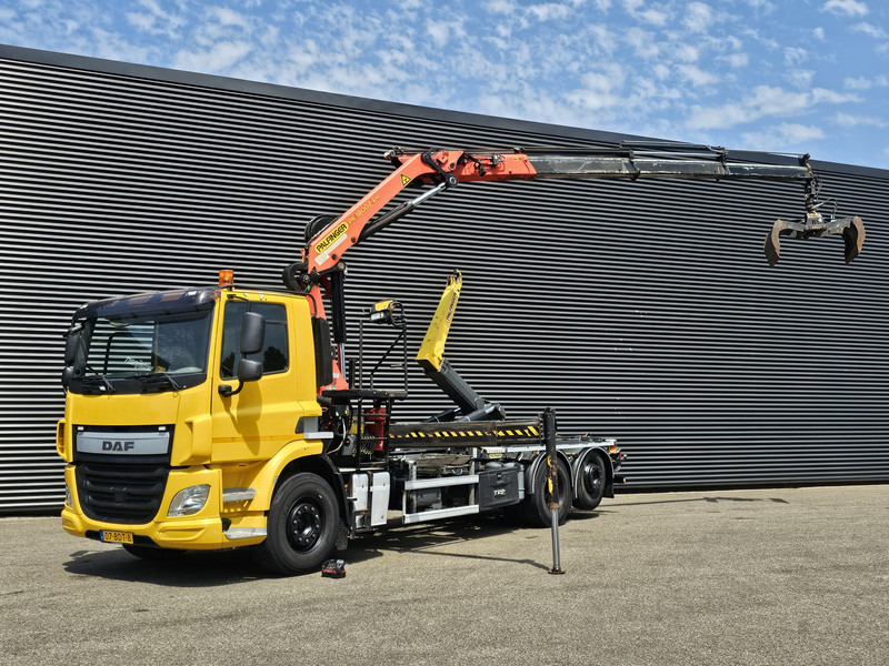 DAF CF 330 6x2-4 / PALFINGER CRANE + HOOKLIFT - Hook-lift sunkvežimis, Sunkvežimis su kranu: foto 1 DAF CF 330 6x2-4 / PALFINGER CRANE + HOOKLIFT - Hook-lift sunkvežimis, Sunkvežimis su kranu: foto 1