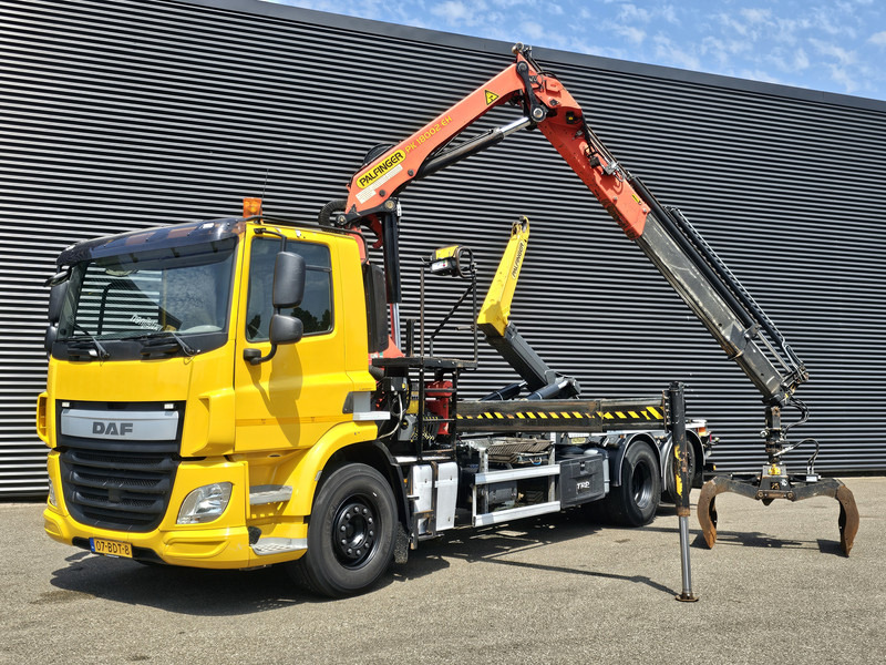 DAF CF 330 6x2-4 / PALFINGER CRANE + HOOKLIFT - Hook-lift sunkvežimis, Sunkvežimis su kranu: foto 2 DAF CF 330 6x2-4 / PALFINGER CRANE + HOOKLIFT - Hook-lift sunkvežimis, Sunkvežimis su kranu: foto 2