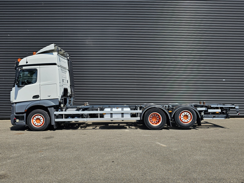 Mercedes-Benz ACTROS 2640 6x2-4 / NL TRUCK - Konteineris-vežimus/ Sukeisti kūną sunkvežimis: foto 5 Mercedes-Benz ACTROS 2640 6x2-4 / NL TRUCK - Konteineris-vežimus/ Sukeisti kūną sunkvežimis: foto 5