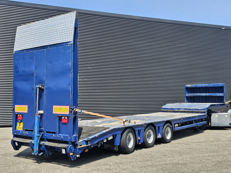 Nooteboom OSD-48-03/L / HYDRAULIC RAMP / MACHINE / HEFTRUCK - Žemo profilio platforma puspriekabė: foto 2 Nooteboom OSD-48-03/L / HYDRAULIC RAMP / MACHINE / HEFTRUCK - Žemo profilio platforma puspriekabė: foto 2