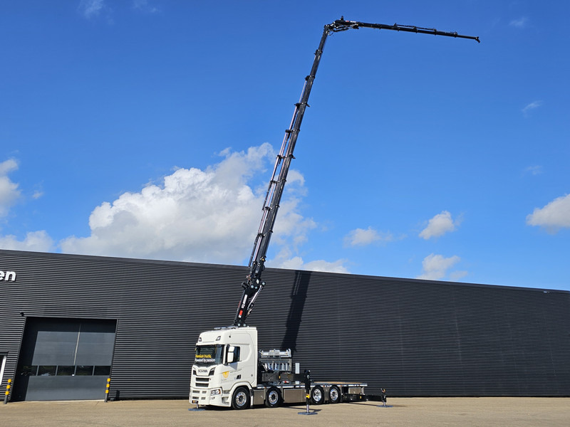 Scania R590 V8 / 8X2 / HIAB 1188 + JIB + WINCH - Platforminis/ Bortinis sunkvežimis, Sunkvežimis su kranu: foto 4 Scania R590 V8 / 8X2 / HIAB 1188 + JIB + WINCH - Platforminis/ Bortinis sunkvežimis, Sunkvežimis su kranu: foto 4