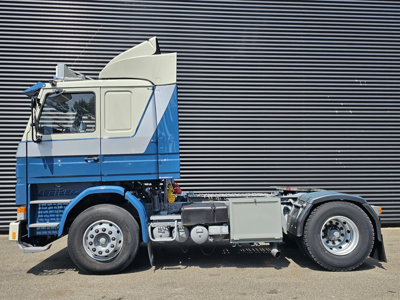 Scania R 112M 4x2 / TOPCONDITION / UNIQUE - Vilkikas: foto 4 Scania R 112M 4x2 / TOPCONDITION / UNIQUE - Vilkikas: foto 4