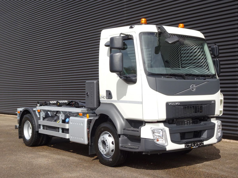 Volvo FL 240 /4X2 / HAAKARM / AMPIROLLE / !!NEW!! - Hook-lift sunkvežimis: foto 3 Volvo FL 240 /4X2 / HAAKARM / AMPIROLLE / !!NEW!! - Hook-lift sunkvežimis: foto 3