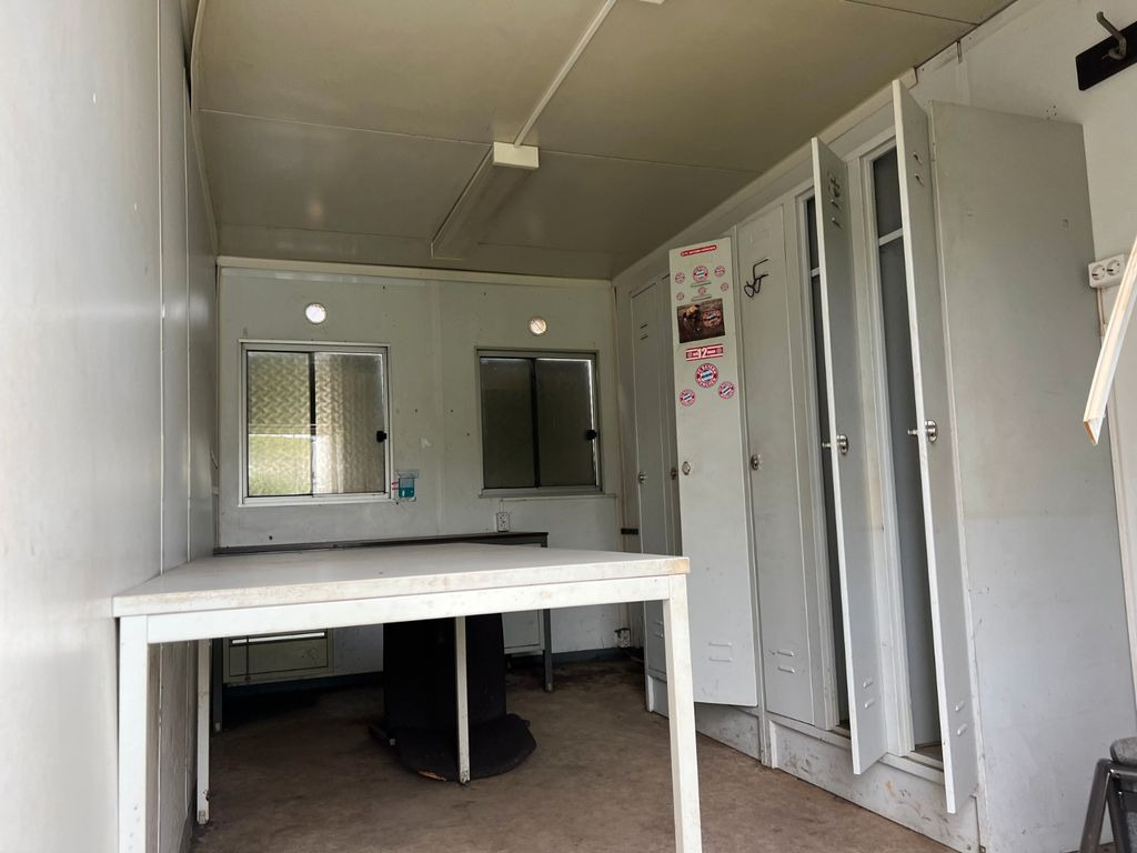 Büro Container mit Heizung Licht Tisch Schränke - Kablio/ Nuožulnaus pakėlimo sistema: foto 5 Büro Container mit Heizung Licht Tisch Schränke - Kablio/ Nuožulnaus pakėlimo sistema: foto 5