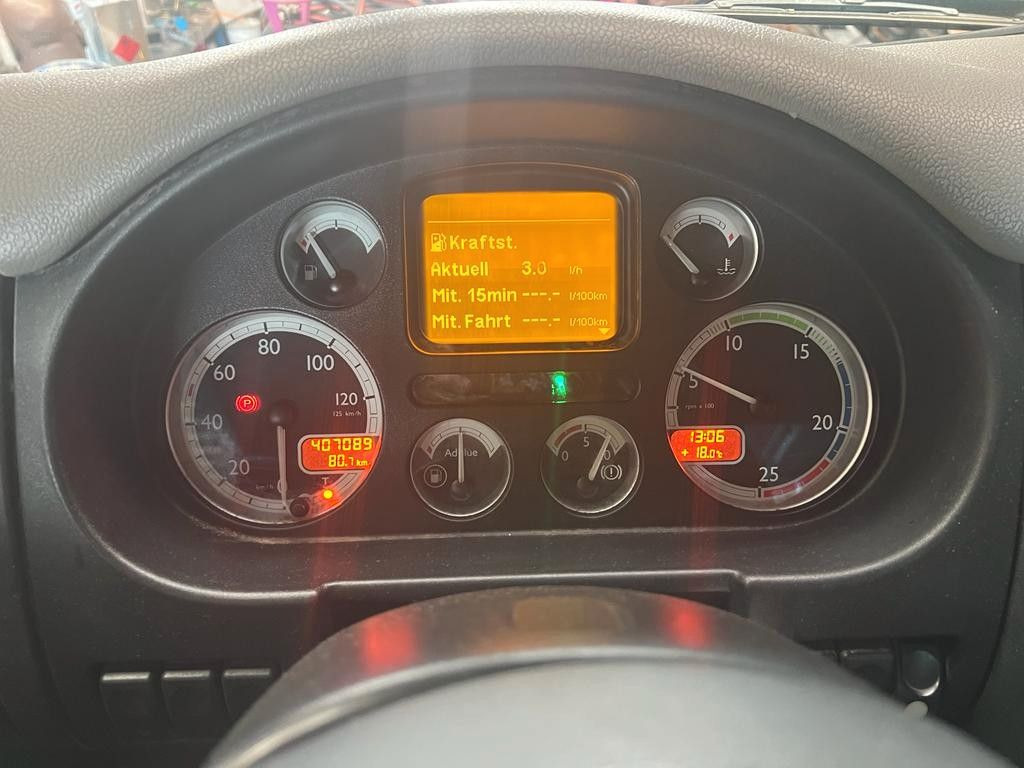 DAF CF 85.460 6X2 VDL Absetzer Top Zustand Retarder DAF CF 85.460 6X2 VDL Absetzer Top Zustand Retarder - Nuožulnaus pakėlimo ant platformos sunkvežimis: foto 2 DAF CF 85.460 6X2 VDL Absetzer Top Zustand Retarder DAF CF 85.460 6X2 VDL Absetzer Top Zustand Retarder - Nuožulnaus pakėlimo ant platformos sunkvežimis: foto 2