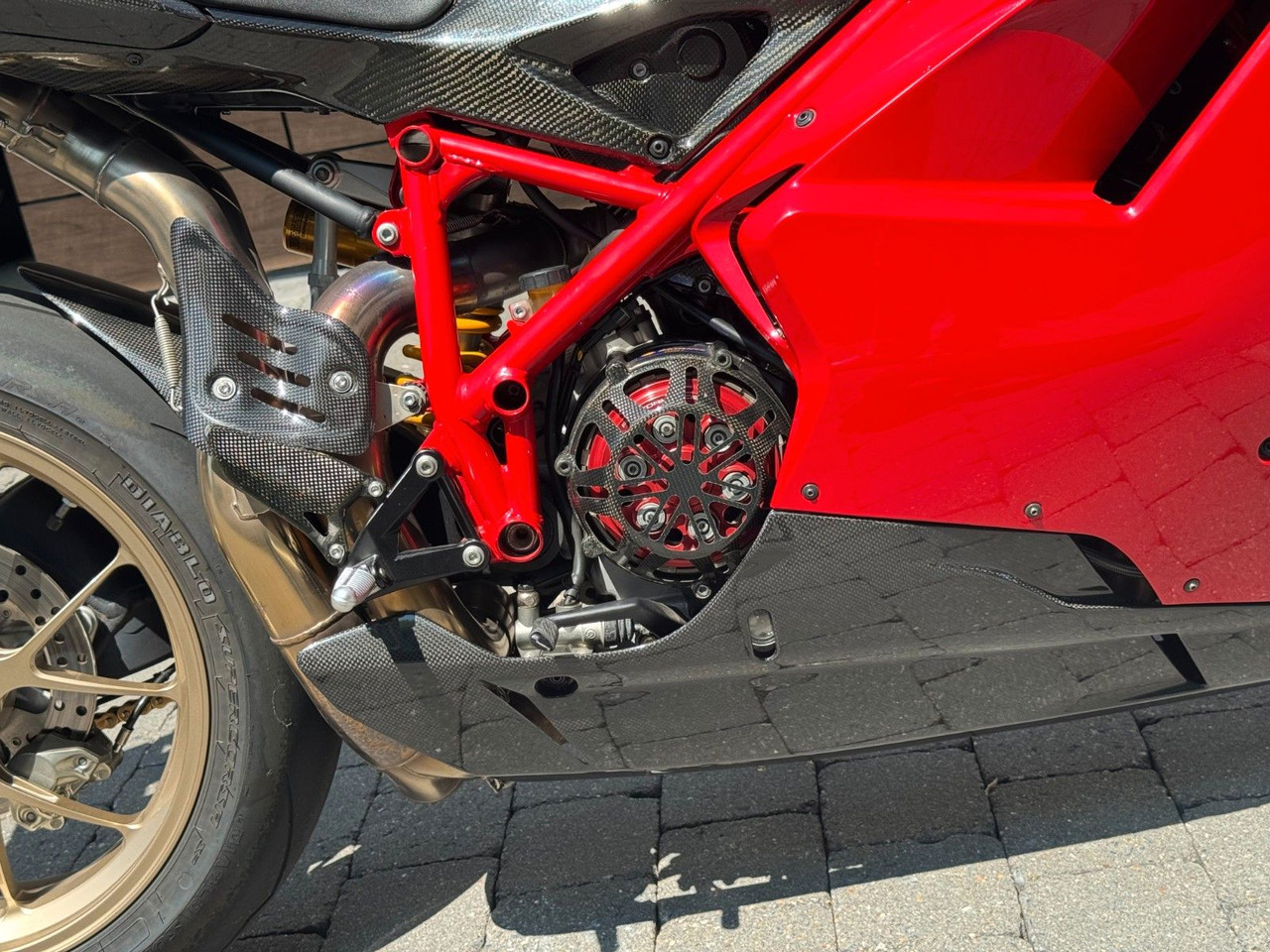 Ducati 1198 SP NEUWERTIG große Wartung neu - Motociklas: foto 5 Ducati 1198 SP NEUWERTIG große Wartung neu - Motociklas: foto 5
