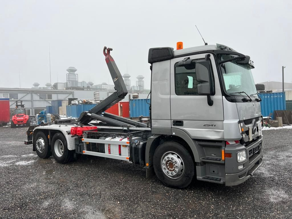 Hook-lift sunkvežimis Mercedes-Benz 2541 6X2 VDL Abroller mit Hydr. Verriegelung: foto 9
