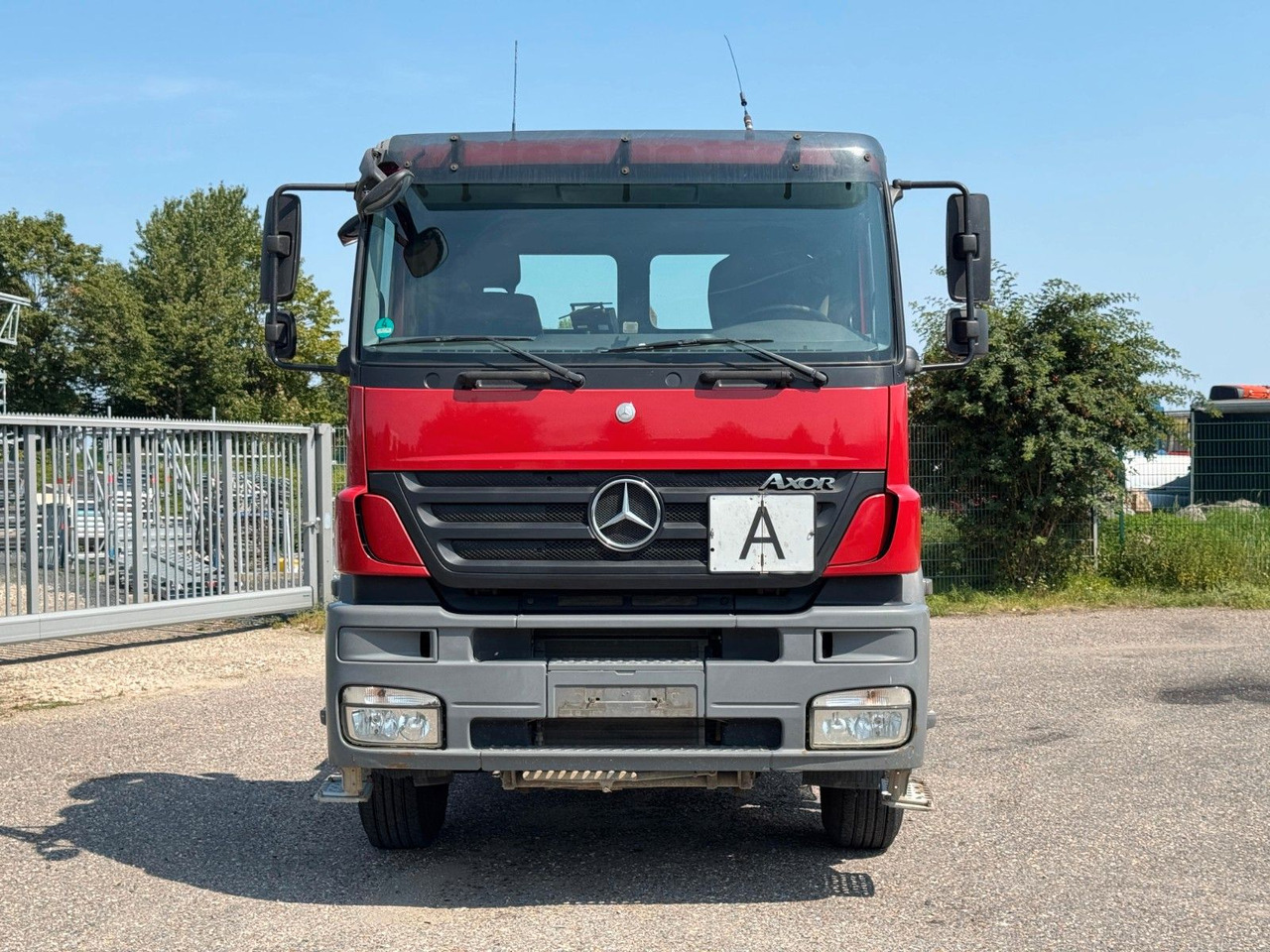 Mercedes-Benz 2643 6x4 VDL hydr. Federstütze | Klima | 6,5m - Hook-lift sunkvežimis: foto 3 Mercedes-Benz 2643 6x4 VDL hydr. Federstütze | Klima | 6,5m - Hook-lift sunkvežimis: foto 3