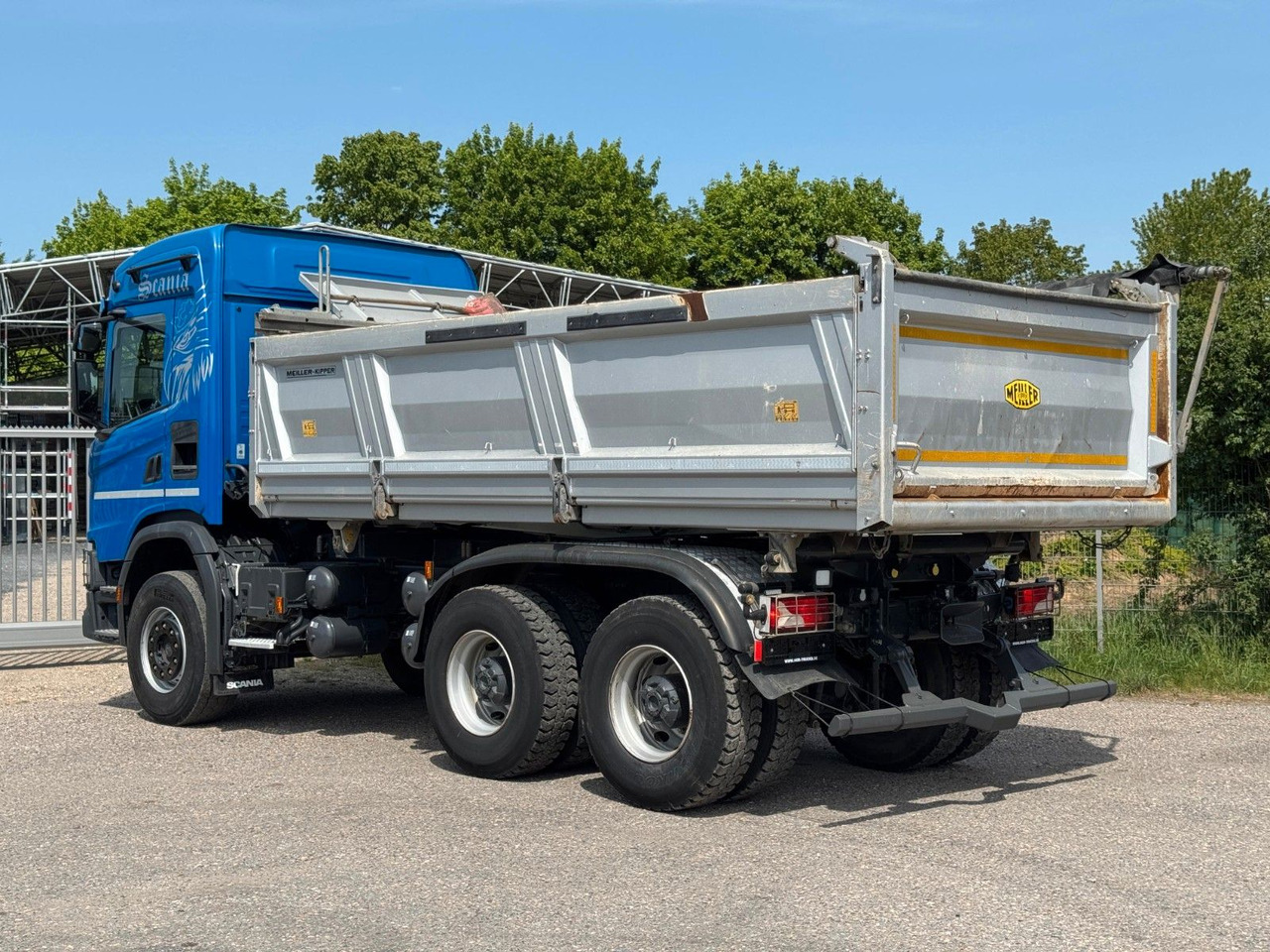 Scania G450 Meiller 3S. Kipper mit Bordmatik Top Zust. - Savivartis sunkvežimis: foto 1 Scania G450 Meiller 3S. Kipper mit Bordmatik Top Zust. - Savivartis sunkvežimis: foto 1