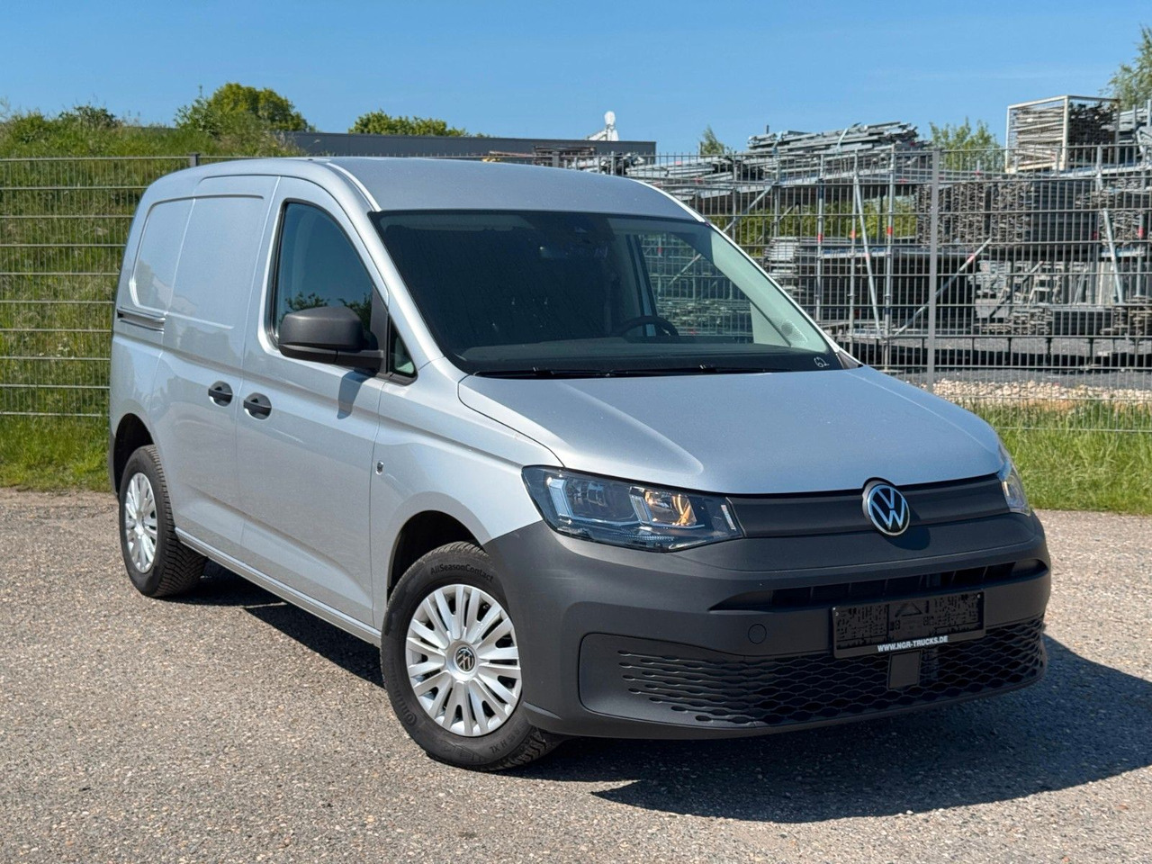 Volkswagen Caddy 4x2 | Klima | AHK | PDC | Spurhalteass. - Keleivinis furgonas: foto 1 Volkswagen Caddy 4x2 | Klima | AHK | PDC | Spurhalteass. - Keleivinis furgonas: foto 1