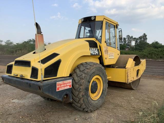Bomag BW219DH-4 - Kompaktorius: foto 3 Bomag BW219DH-4 - Kompaktorius: foto 3