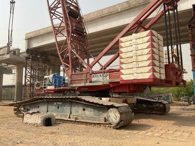 Terex Demag CC2800 - Vikšrinis kranas: foto 2 Terex Demag CC2800 - Vikšrinis kranas: foto 2