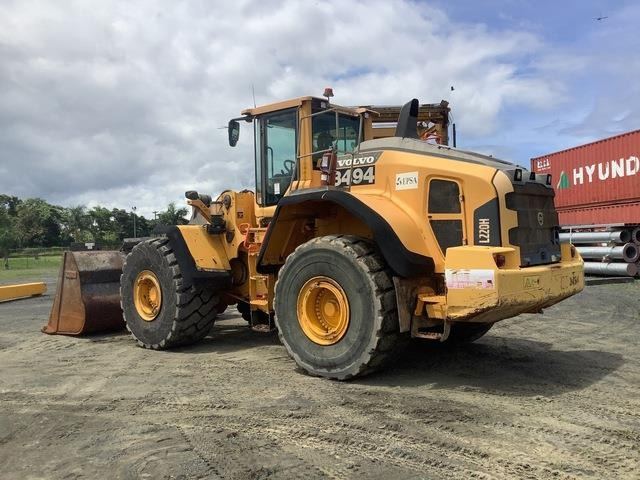 Volvo L220H - Ratinis krautuvas: foto 2 Volvo L220H - Ratinis krautuvas: foto 2