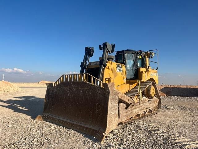 CAT D8T - Buldozeris: foto 1 CAT D8T - Buldozeris: foto 1