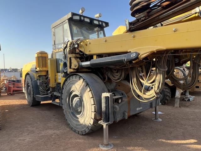 Epiroc Boomer E2C - Kasybos mašina: foto 4 Epiroc Boomer E2C - Kasybos mašina: foto 4