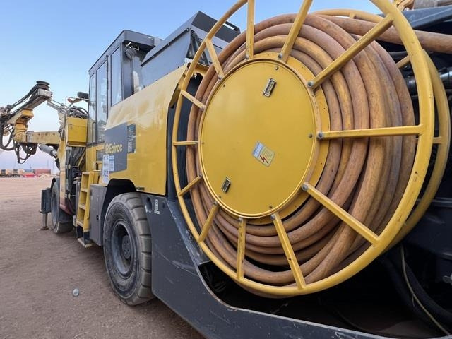 Epiroc Boomer XE3C - Kasybos mašina: foto 2 Epiroc Boomer XE3C - Kasybos mašina: foto 2