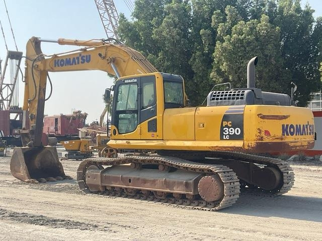 Komatsu PC390LC-8MO - Vikšrinis ekskavatorius: foto 2 Komatsu PC390LC-8MO - Vikšrinis ekskavatorius: foto 2