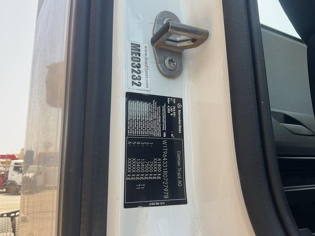 Mercedes-Benz Arocs 4240 - Važiuoklės sunkvežimis: foto 5 Mercedes-Benz Arocs 4240 - Važiuoklės sunkvežimis: foto 5