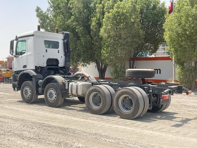 Mercedes-Benz Arocs 4240 - Važiuoklės sunkvežimis: foto 2 Mercedes-Benz Arocs 4240 - Važiuoklės sunkvežimis: foto 2
