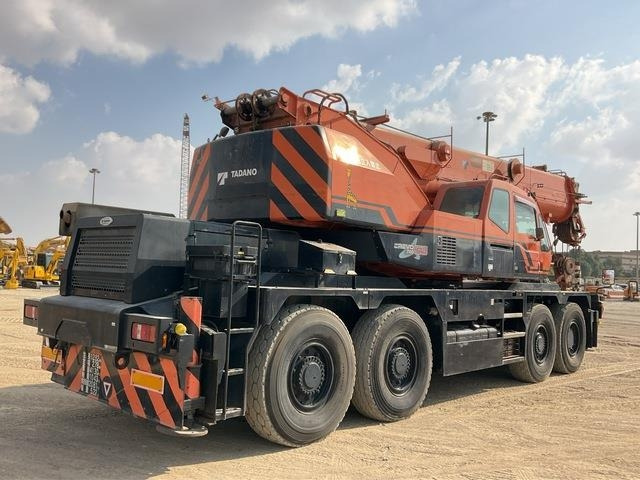 Tadano GR700N-2 - Šiurkštaus reljefo kranas: foto 2 Tadano GR700N-2 - Šiurkštaus reljefo kranas: foto 2
