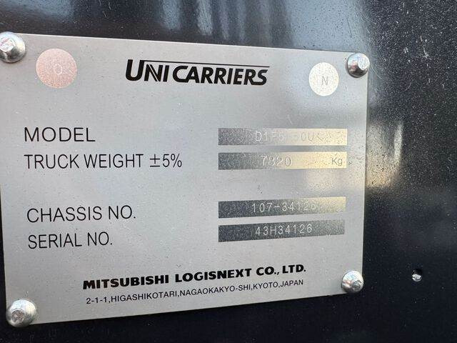 UniCarriers D1F5F50U - Dyzelinis krautuvas: foto 3 UniCarriers D1F5F50U - Dyzelinis krautuvas: foto 3