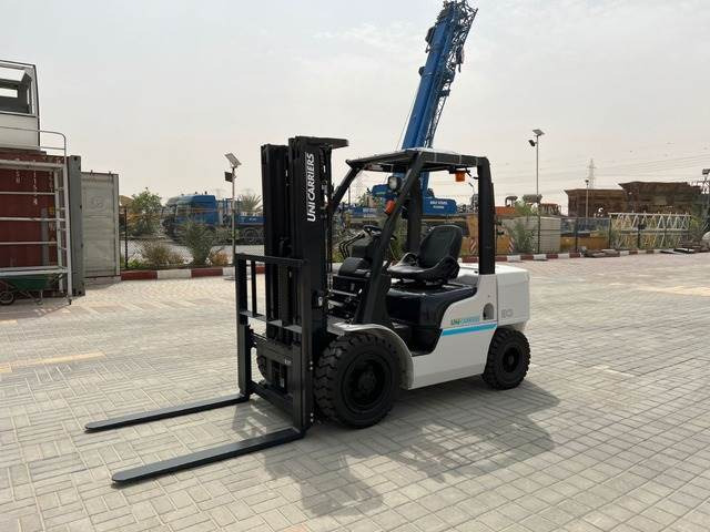 UniCarriers YG1F2A30U - Dyzelinis krautuvas: foto 1 UniCarriers YG1F2A30U - Dyzelinis krautuvas: foto 1