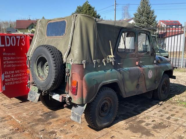 UAZ 469B - Lengvasis automobilis: foto 4 UAZ 469B - Lengvasis automobilis: foto 4