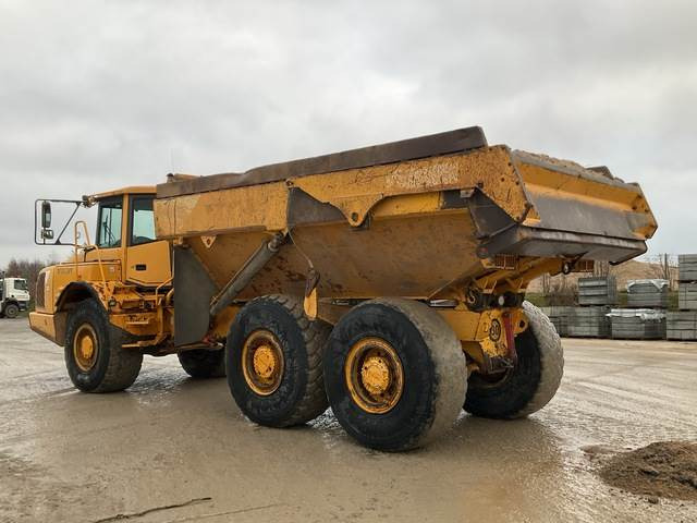 Volvo A30D - Šarnyrinis savivartis: foto 2 Volvo A30D - Šarnyrinis savivartis: foto 2