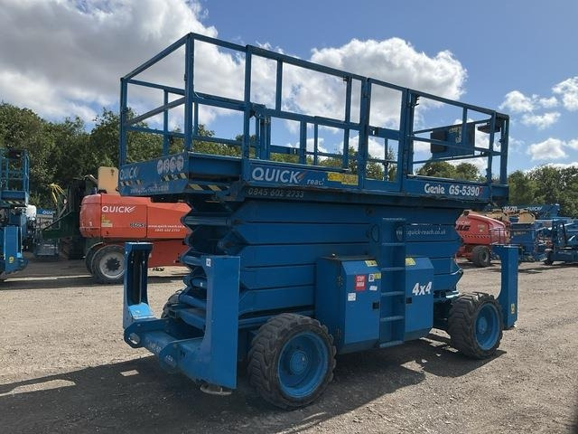 Genie GS5390 - Žirklinis keltuvas: foto 3 Genie GS5390 - Žirklinis keltuvas: foto 3