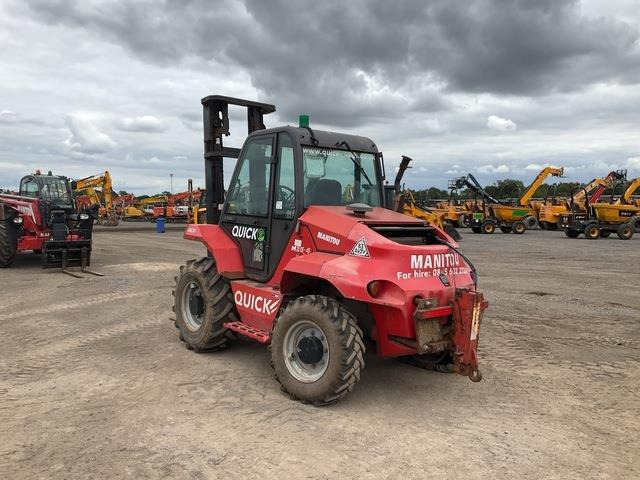 Manitou M26-4 - Krautuvas-visureigis: foto 2 Manitou M26-4 - Krautuvas-visureigis: foto 2