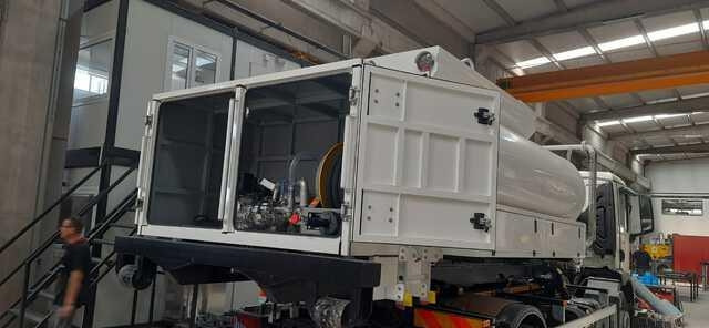 MAN TGM18.250 - Autocisterna: foto 3 MAN TGM18.250 - Autocisterna: foto 3