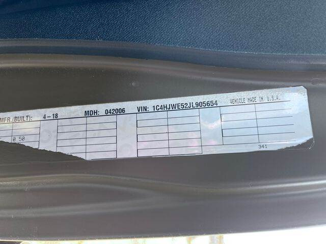 Jeep Wrangler JK Command - Lengvasis automobilis: foto 5 Jeep Wrangler JK Command - Lengvasis automobilis: foto 5