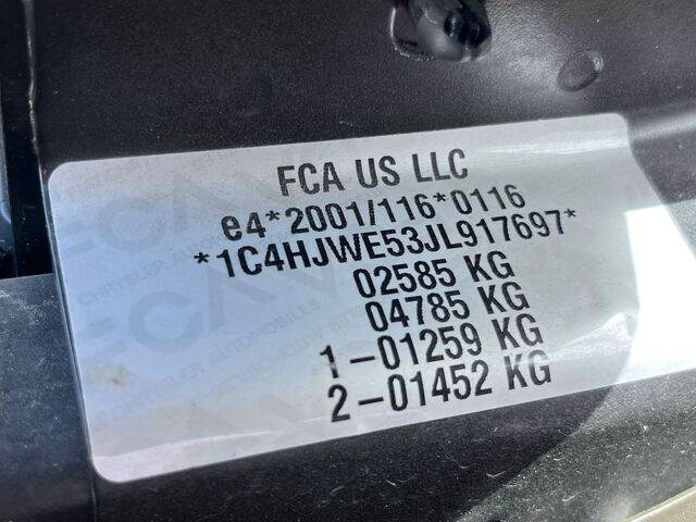 Jeep Wrangler JK Command - Lengvasis automobilis: foto 5 Jeep Wrangler JK Command - Lengvasis automobilis: foto 5