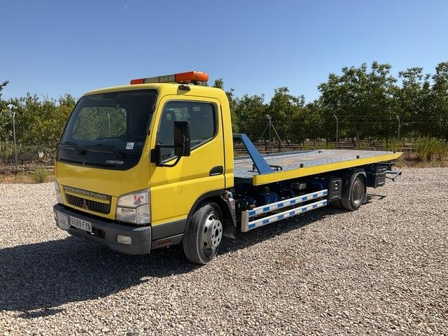 Mitsubishi Canter - Evakuatorius: foto 1 Mitsubishi Canter - Evakuatorius: foto 1