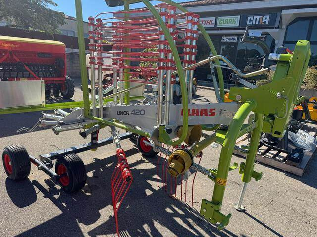 CLAAS Liner 420 - Šieno grėblys/ Vartytuvas: foto 5 CLAAS Liner 420 - Šieno grėblys/ Vartytuvas: foto 5