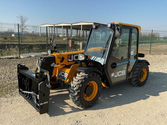 JCB 525-60E - Teleskopinis krautuvas: foto 1 JCB 525-60E - Teleskopinis krautuvas: foto 1